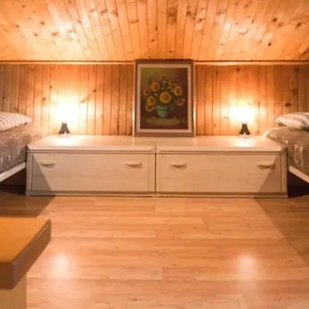 Betty Apartment Porec