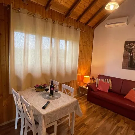 Betty Apartment Porec